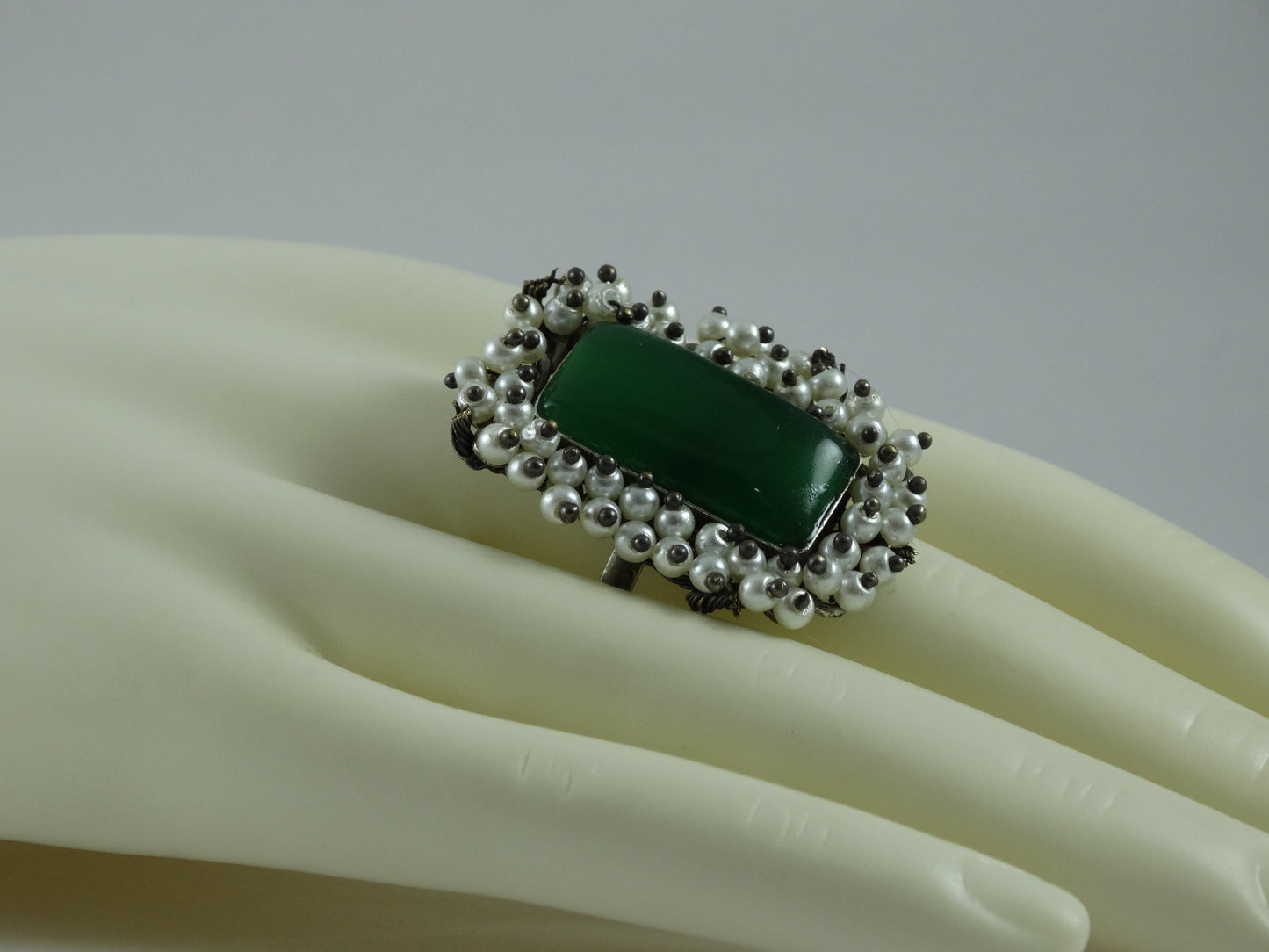 Kusum Finger Ring