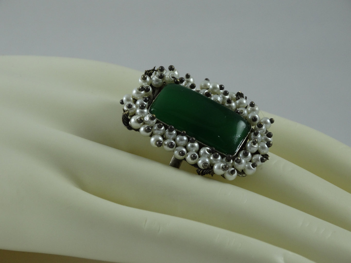 Kusum Finger Ring