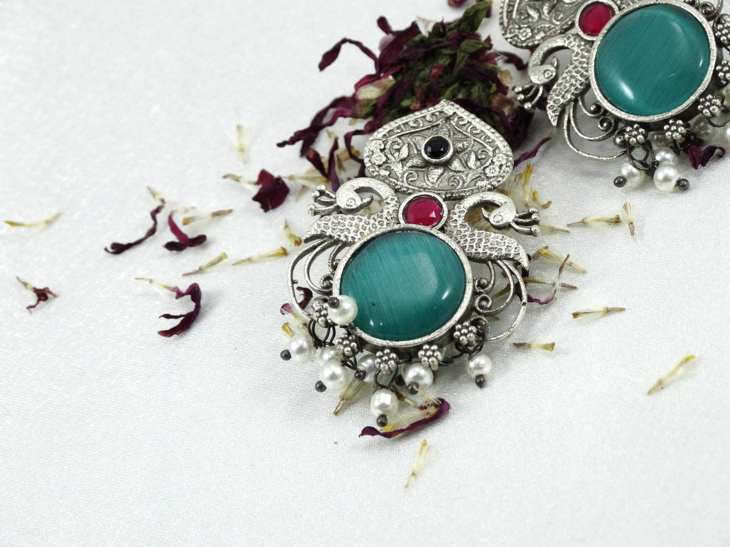 Ahaliyaa Earrings