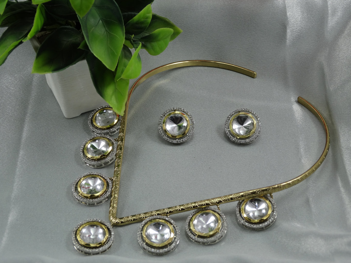 Vasudha Statement Necklace