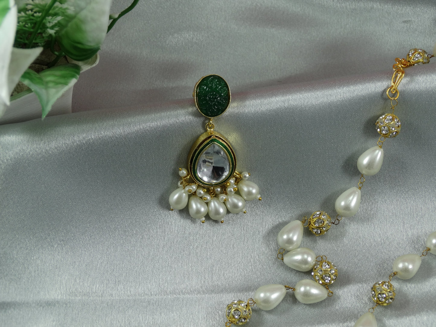 Seeya Tanjore Designed Statement
