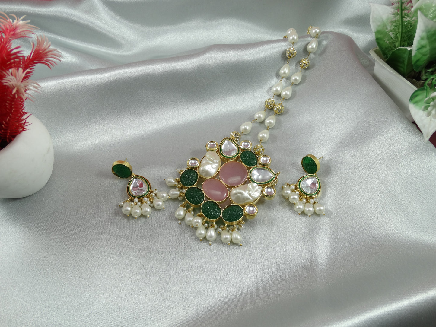 Seeya Tanjore Designed Statement