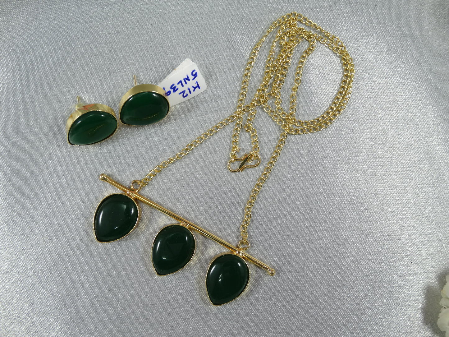 Dhritika Statement Necklace
