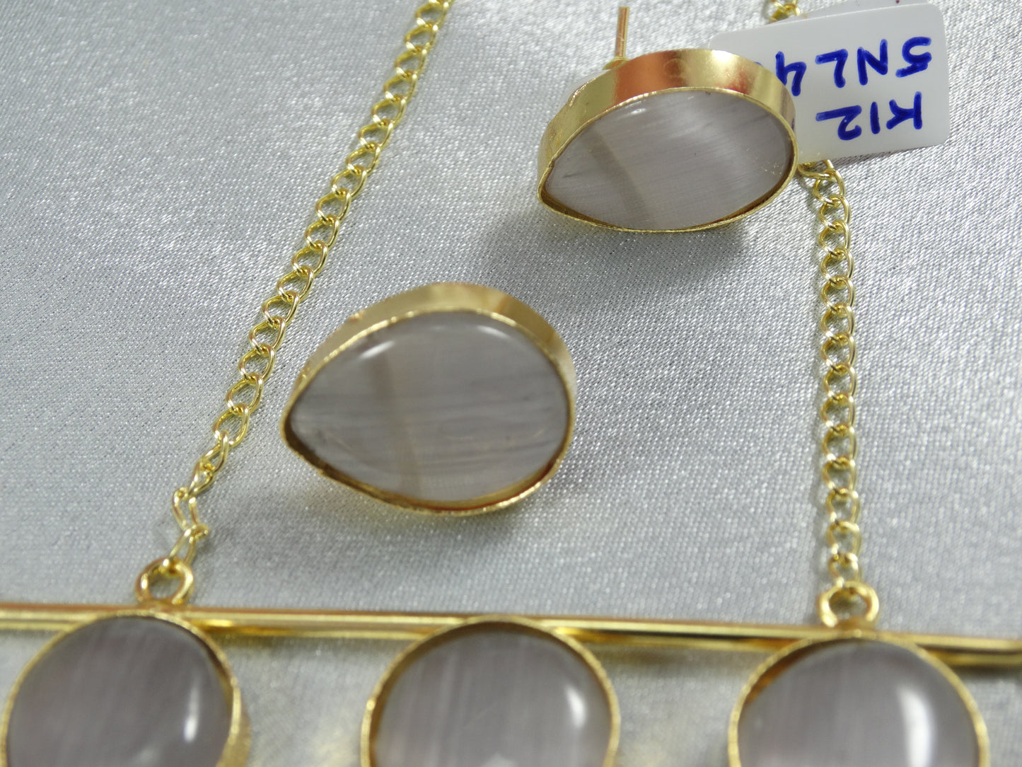 Vartika Statement Necklace