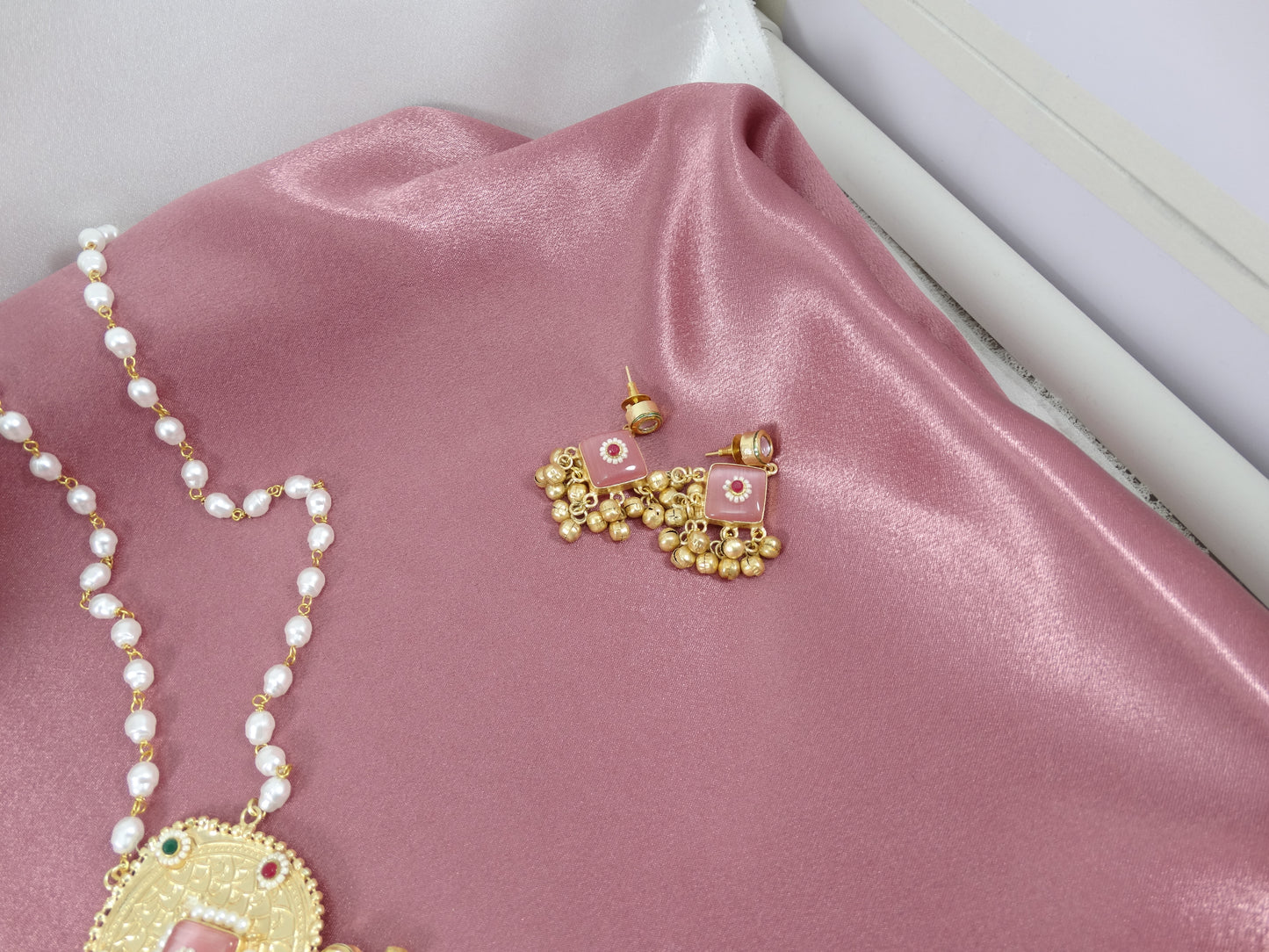 Awadh Kundan Sequence Necklace