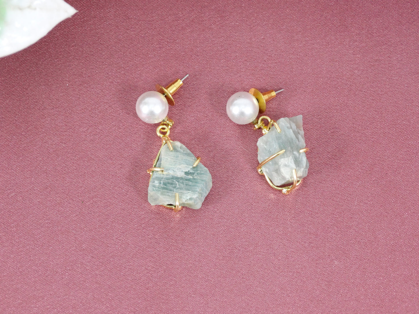 Bhavya uncut stones Hasli Set