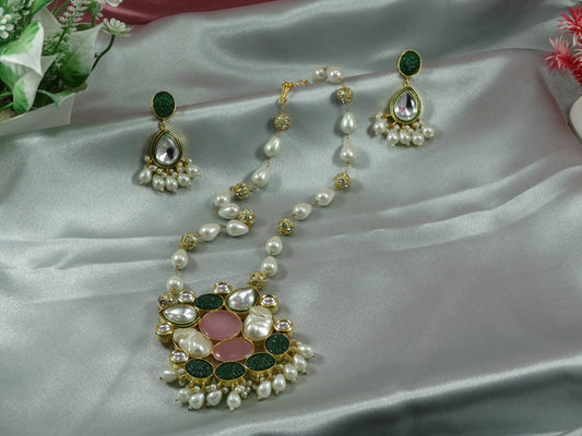 Seeya Tanjore Designed Statement