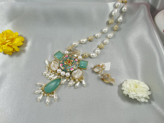 Vasudha Classic Necklace