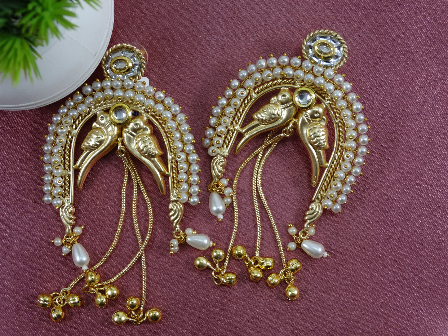 Vani Danglers