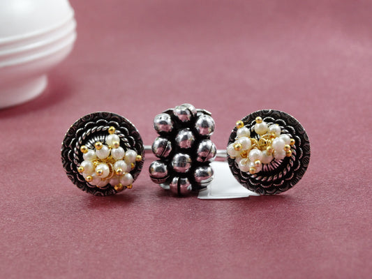 Gauri Antique Finger Ring