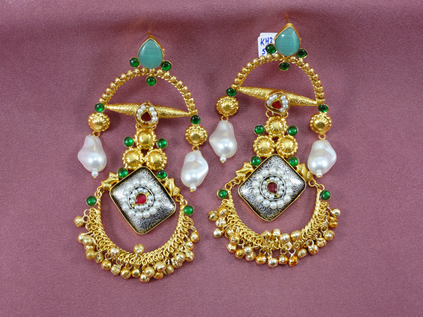 Shambhavi Statement Layered Ghughri Jhumki